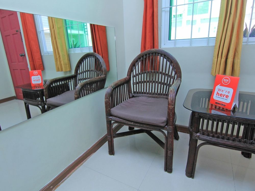 Rumi Apartelle Hotel Angeles Bagian luar foto