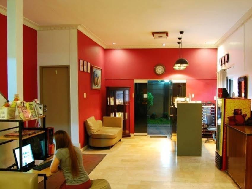 Rumi Apartelle Hotel Angeles Bagian luar foto
